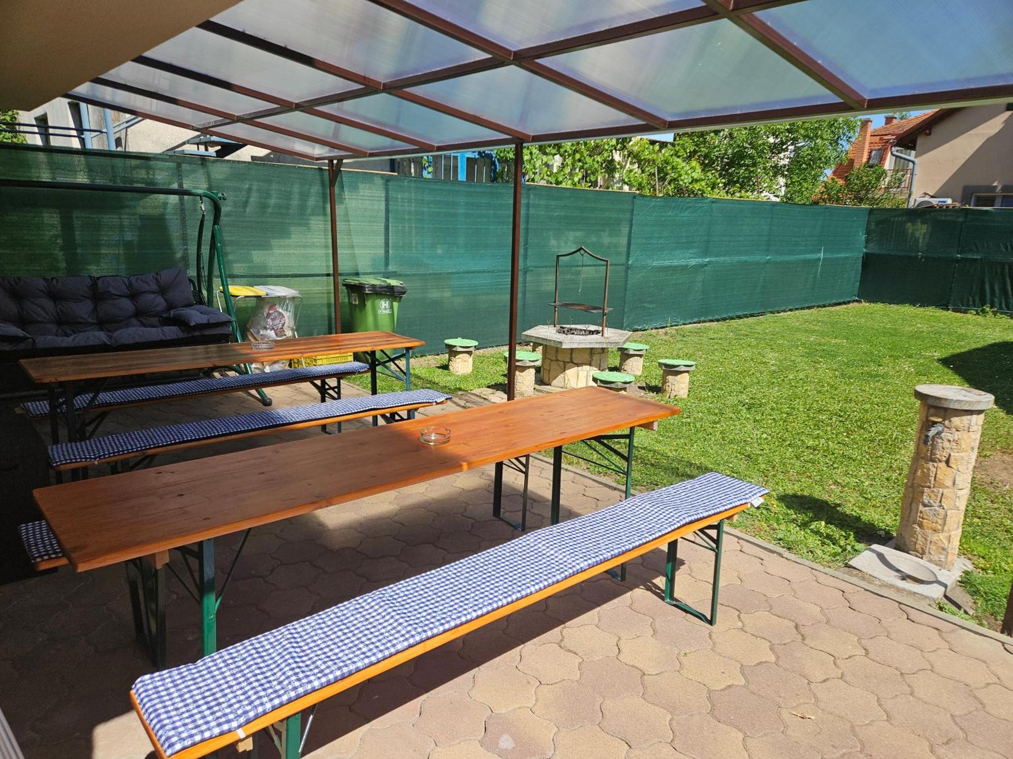 Ada 2 Apartmanhaz Hajduszoboszlo Exterior photo